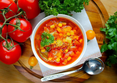 Vegetable soup with tomatoes and corn