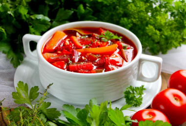 Beetroot and pickled cucumber soup