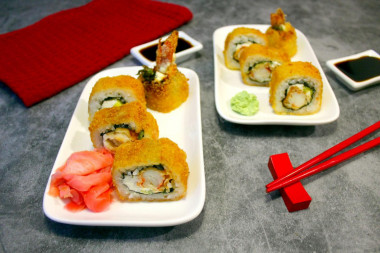 Ebi tempura rolls