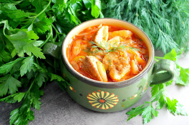 Borscht with porcini mushrooms