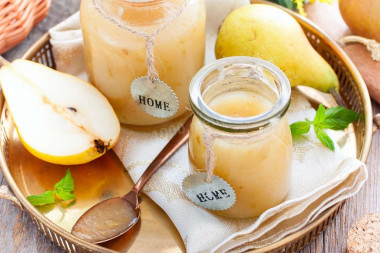 Pear puree for winter