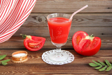 Tomato juice at home from tomatoes