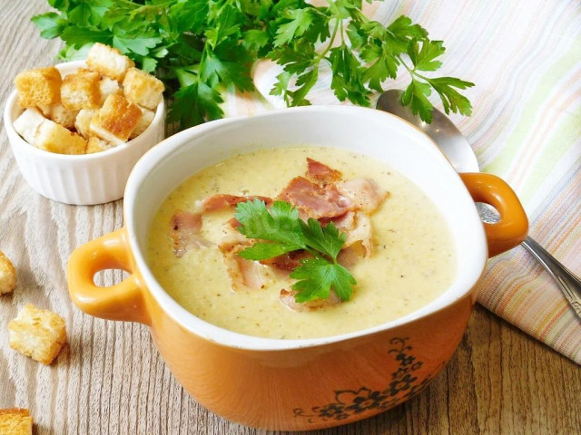 Mashed bacon soup