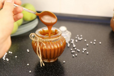 Homemade caramel 3 ingredients