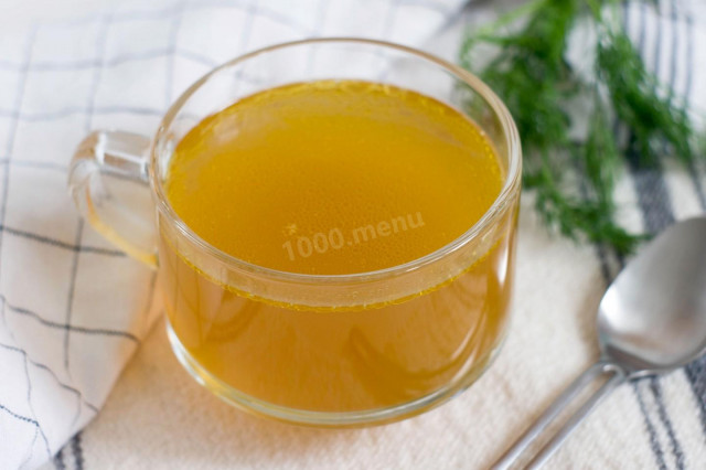 Simple vegetable broth lean