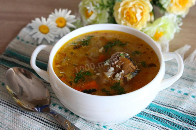 Saury soup in a slow cooker