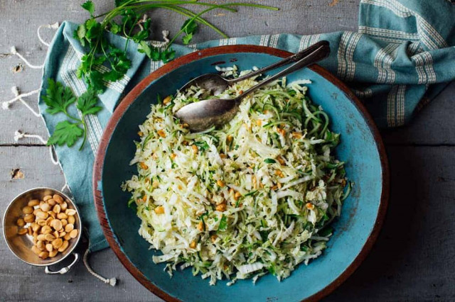 Salad with Chinese cabbage and cucumber