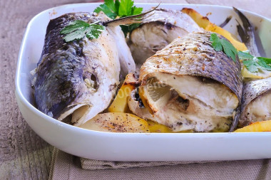 Mullet pieces in the oven