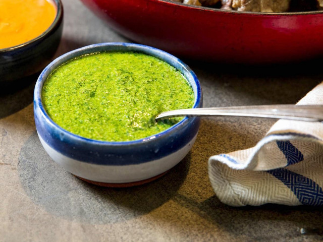 Green salsa sauce