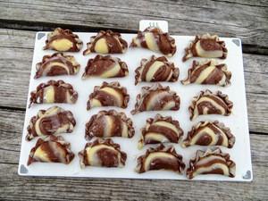 Zebra-shell dumplings