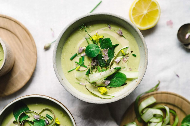 Purple asparagus Cream soup