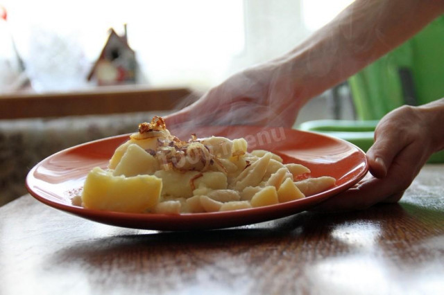 Potato cake - delicious dumplings with potatoes for lunch