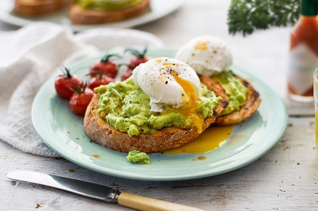 Toasts with avocado paste