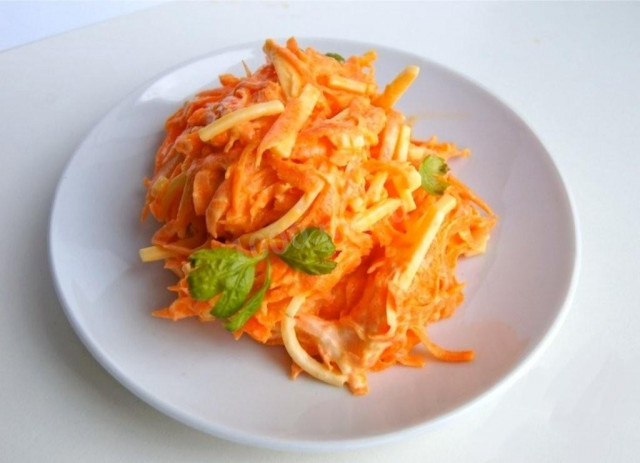 Fresh carrot salad