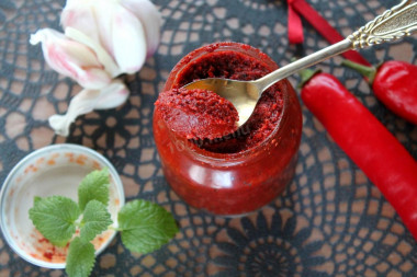 Adjika without horseradish without cooking in Abkhazian