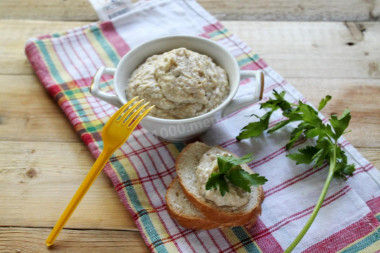 Classic herring Forshmak with onion