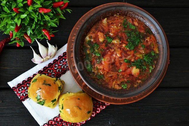 Classic borscht with beetroot and chicken in tomato juice