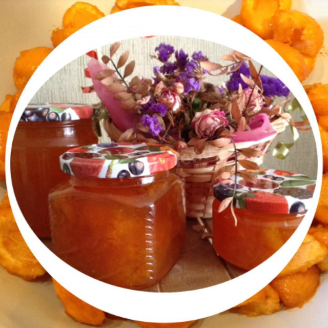 Delicate apricot jam