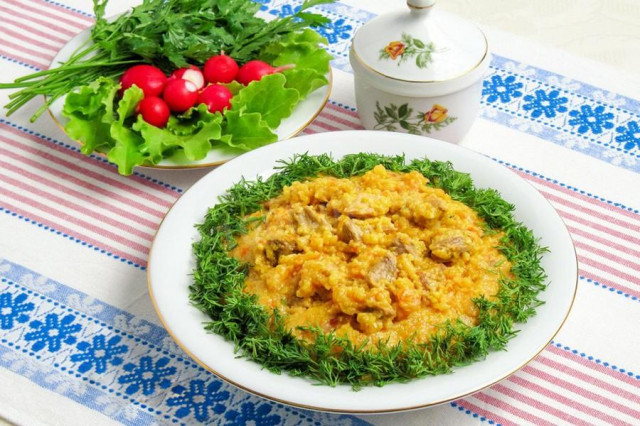 Corn porridge with meat in a slow cooker