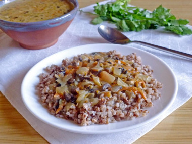 Gravy for buckwheat without meat