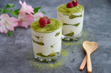 Tiramisu with matcha tea