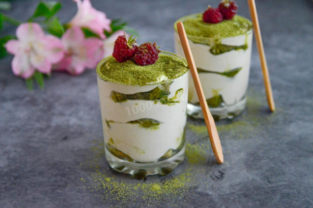 Tiramisu with matcha tea