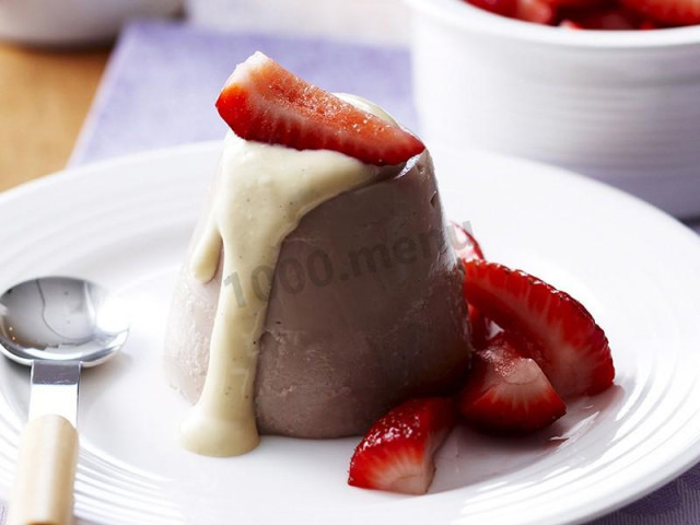 Chocolate blancmange with anglaise cream