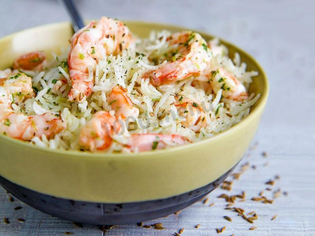 Basmati and shrimp salad