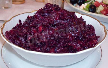 Caviar from buryak (beetroot)