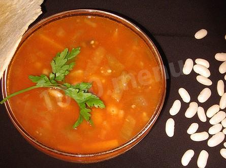 Mutton soup with beans in Georgian