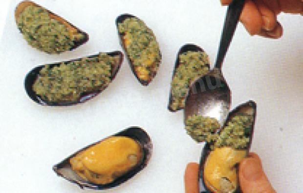 Stuffed mussels