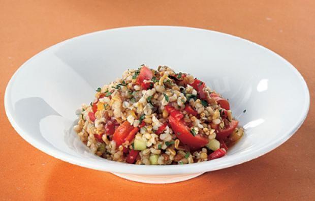 Cereal salad with tomatoes and cucumbers