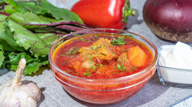 Beetroot soup with beef and vegetables in Siberian style