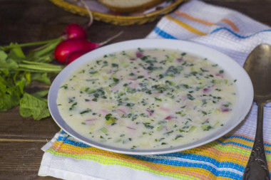 Okroshka with mustard and sour cream on kvass