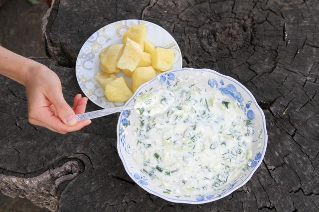 Super cucumber salad in 5 minutes