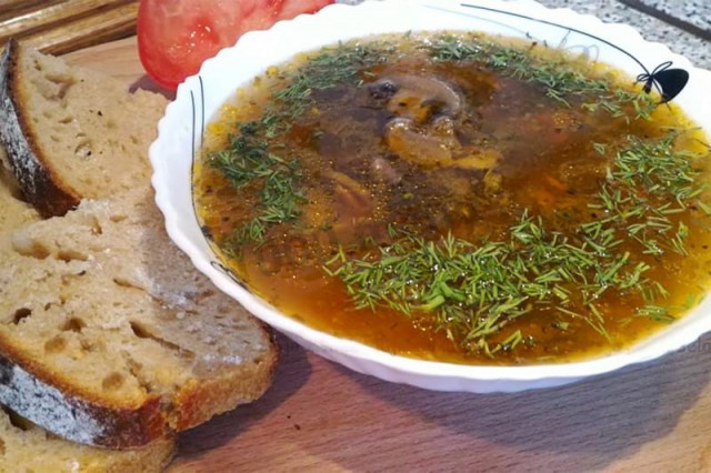 Mushroom bowl with champignons