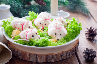 Salad appetizer Crab mice