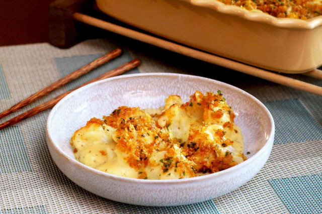 Cauliflower casserole with cheese