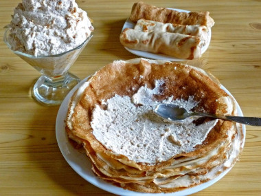 Cottage cheese filling with jam and nuts for pancakes and pancakes