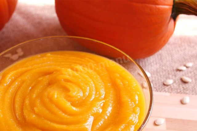 Pumpkin puree for children