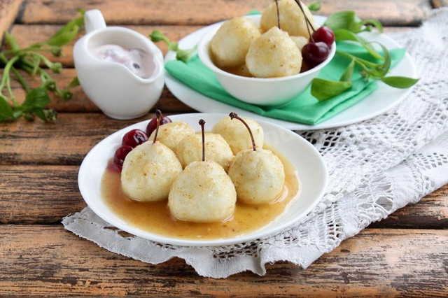 Cottage cheese dumplings