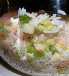 Salad with avocado and shrimp