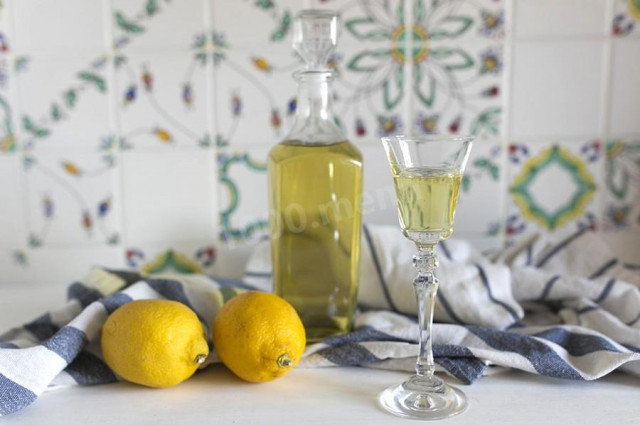 Moonshine Limoncello