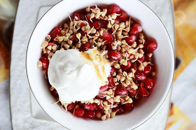 Dessert of sprouted buckwheat and pomegranate