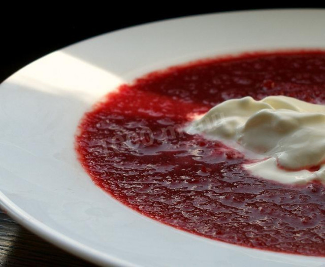 Beetroot lean cream soup