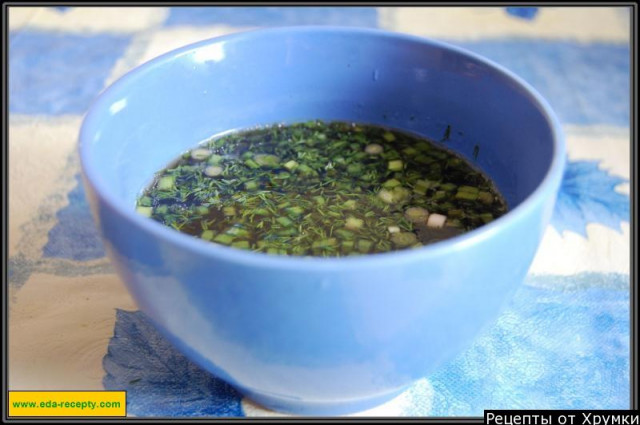 Broth with mushrooms and onions