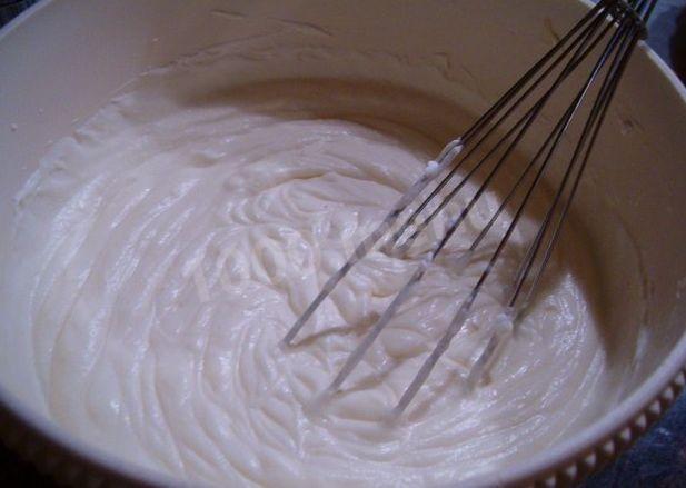 Custard for honey cake