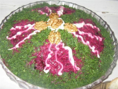 Beetroot salad with garlic and Mongolian hill cheese