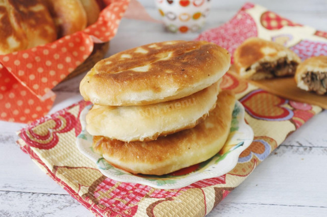 Fried liver pies