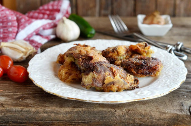 Fried chicken liver in batter